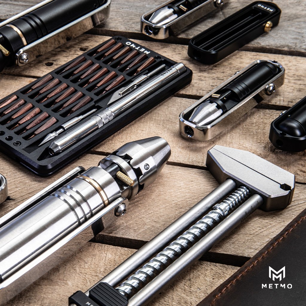 Metmo's pocket and hand tools on a bench