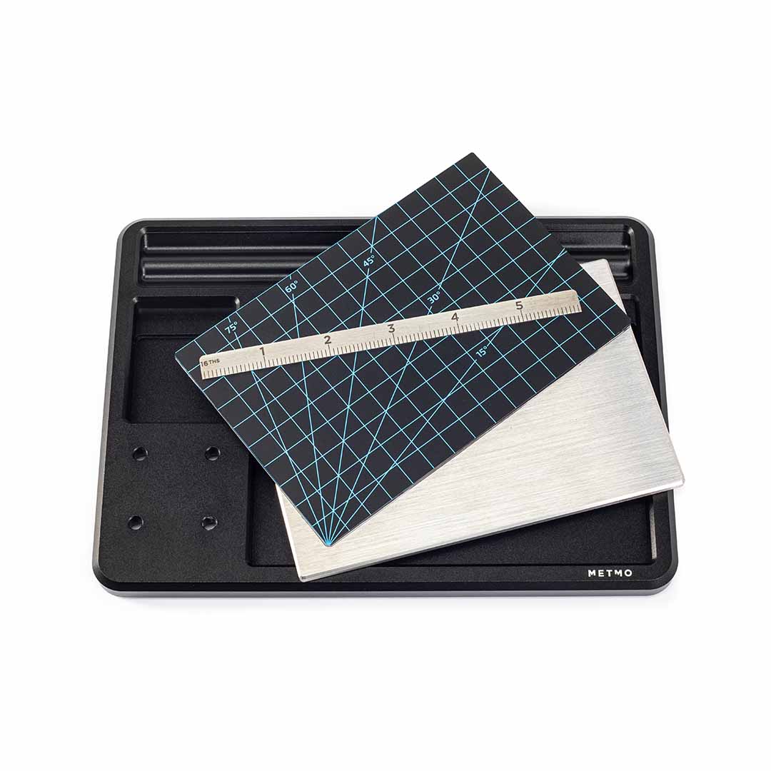 Metmo Desktop Workstation For Fractal Vise with removable grid surface, metal plate, and ruler for precision setup