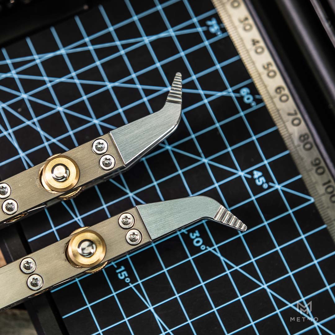 Angled Reverse Grip Jaws - Stainless Steel