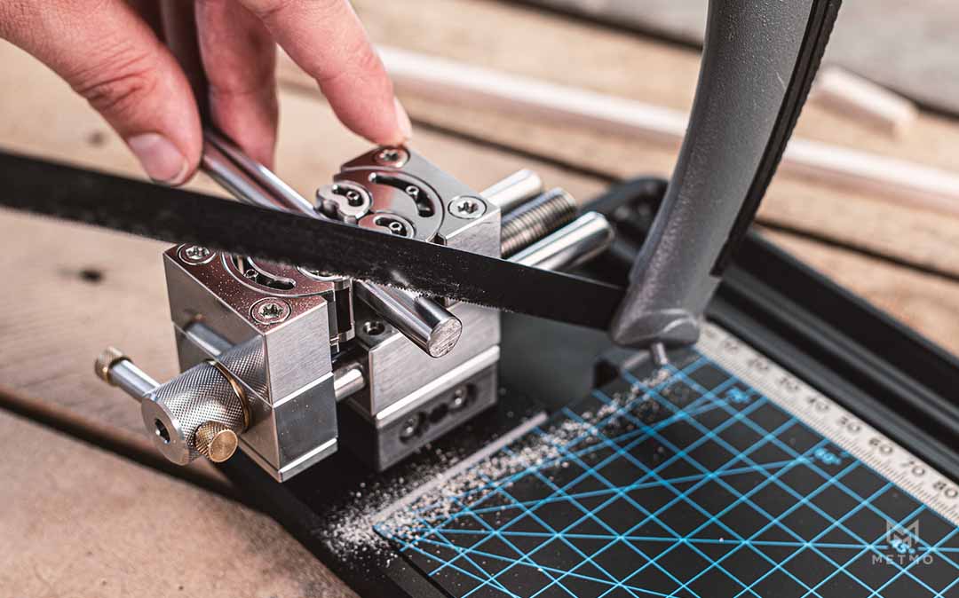 Quick release clamp in use