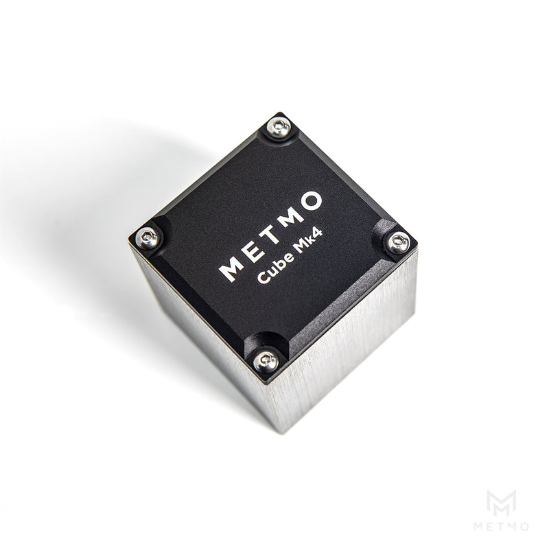 MetMo Cube base plate with etched logo