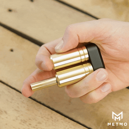 Animation of MetMo dual brass piston in action using fingers to quickly push pistons