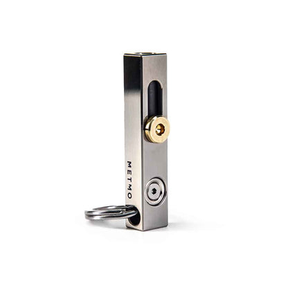 MetMo Edge In Titanium from the front