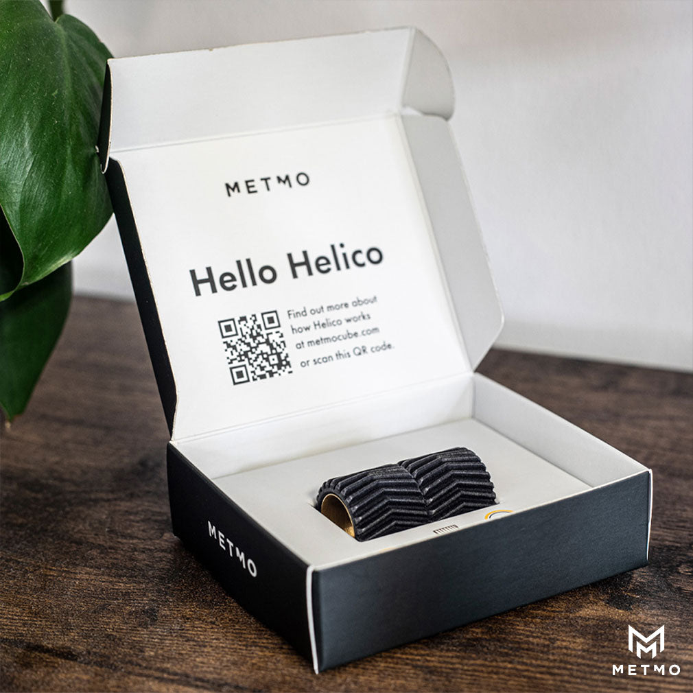 MetMo Helico, in gift box on a desk.