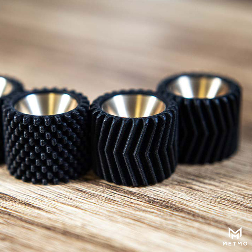 Helico, fidget toys connected together.