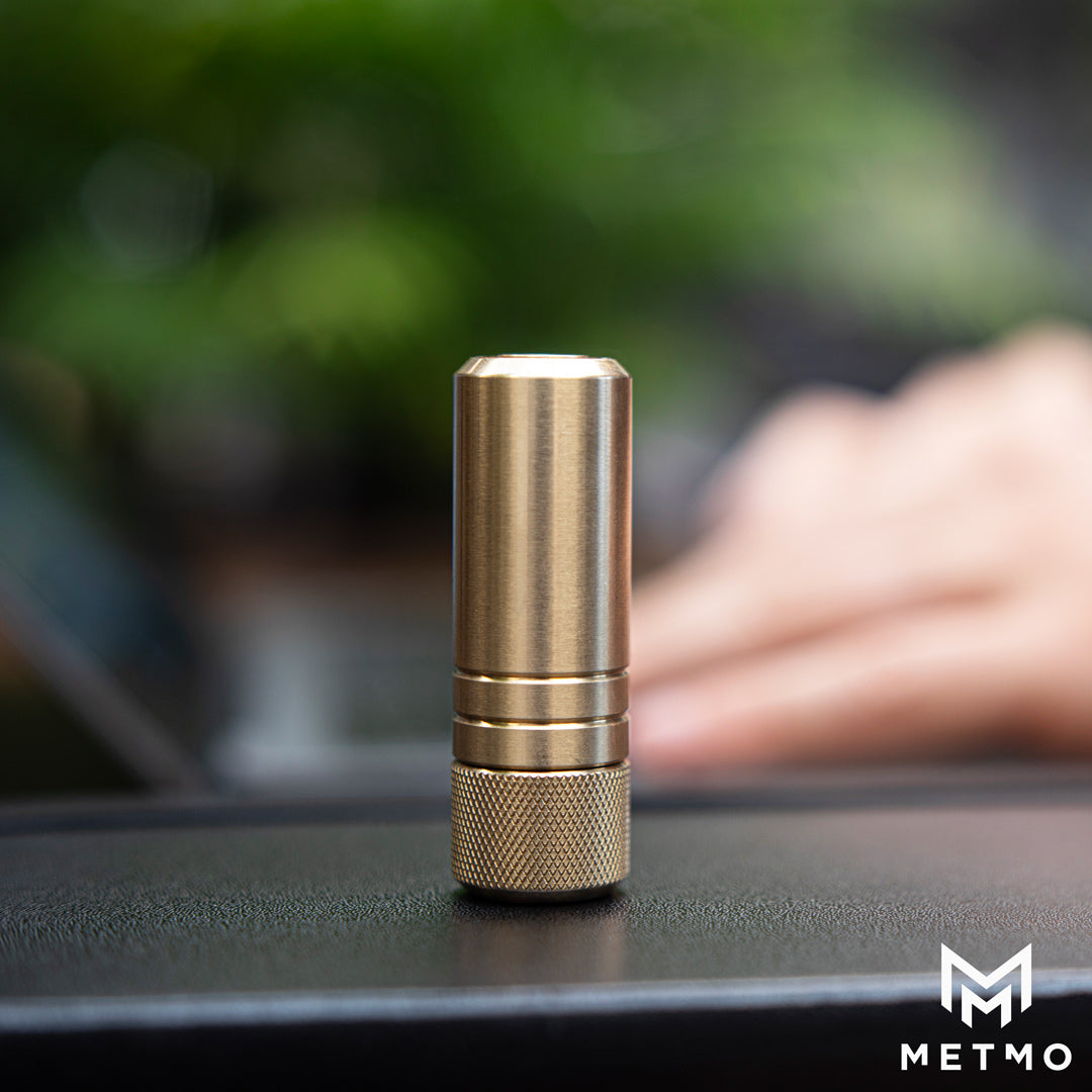MetMo Piston high resolution closeup on a table top.