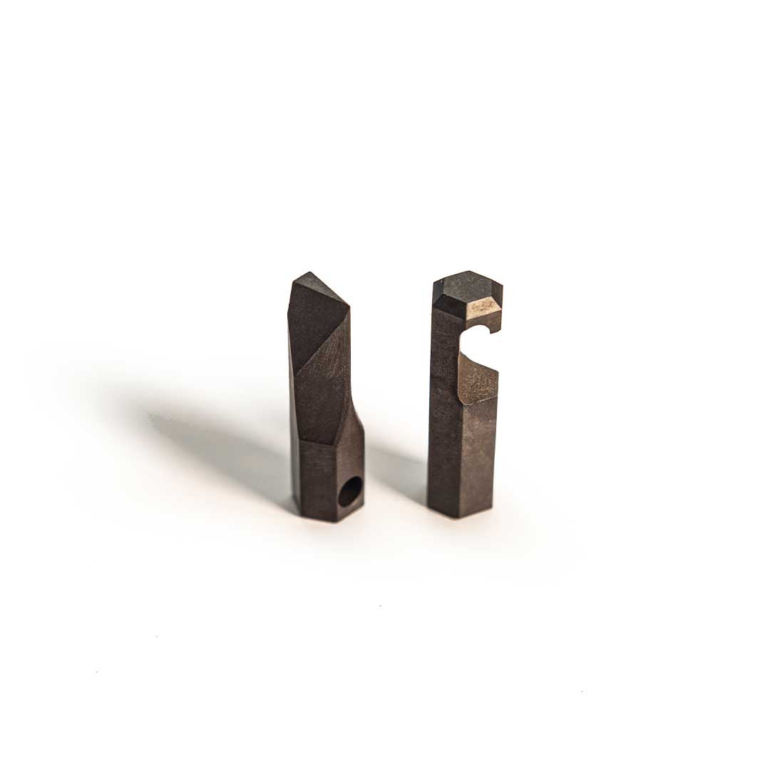 MetMo Pocket Driver - small components that make up the product.