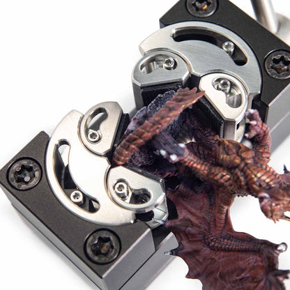 Tool - Silicone Soft Jaws For Fractal Vise Holding a model