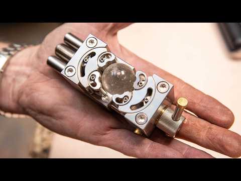 MetMo Black Fractal Vise 32